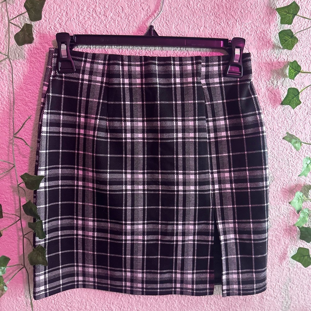Black Skirt